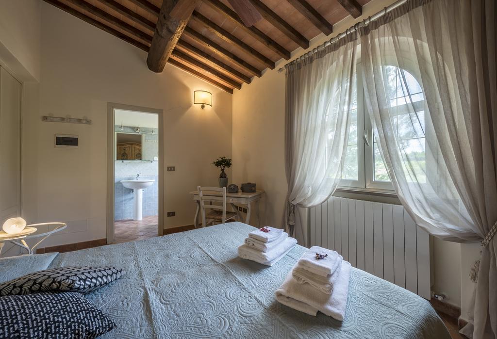 Hotel Il Cavallino Blu Volterra Luaran gambar
