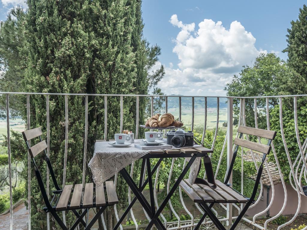 Hotel Il Cavallino Blu Volterra Luaran gambar