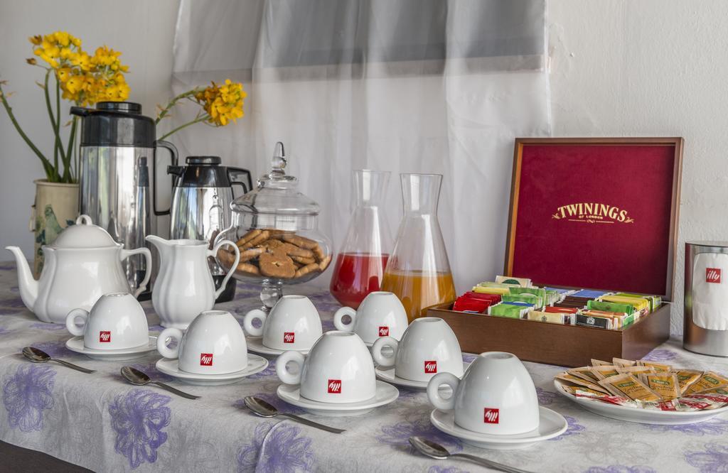 Hotel Il Cavallino Blu Volterra Luaran gambar